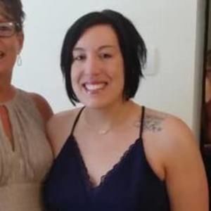 Meet your Posher, Kendra